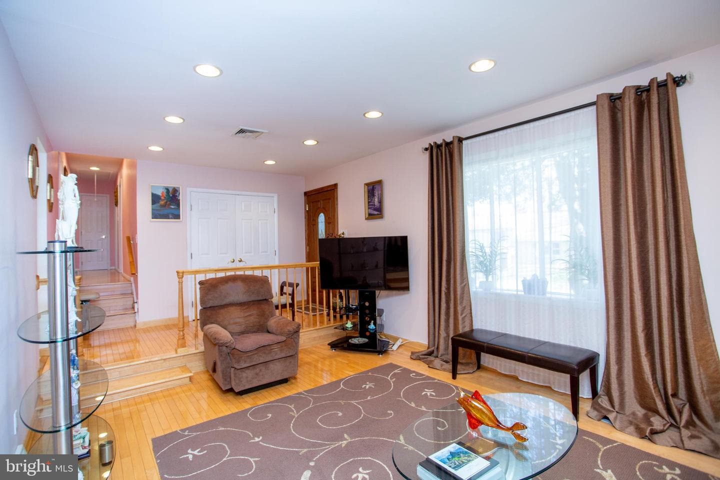 48 Hershel Street photo 12