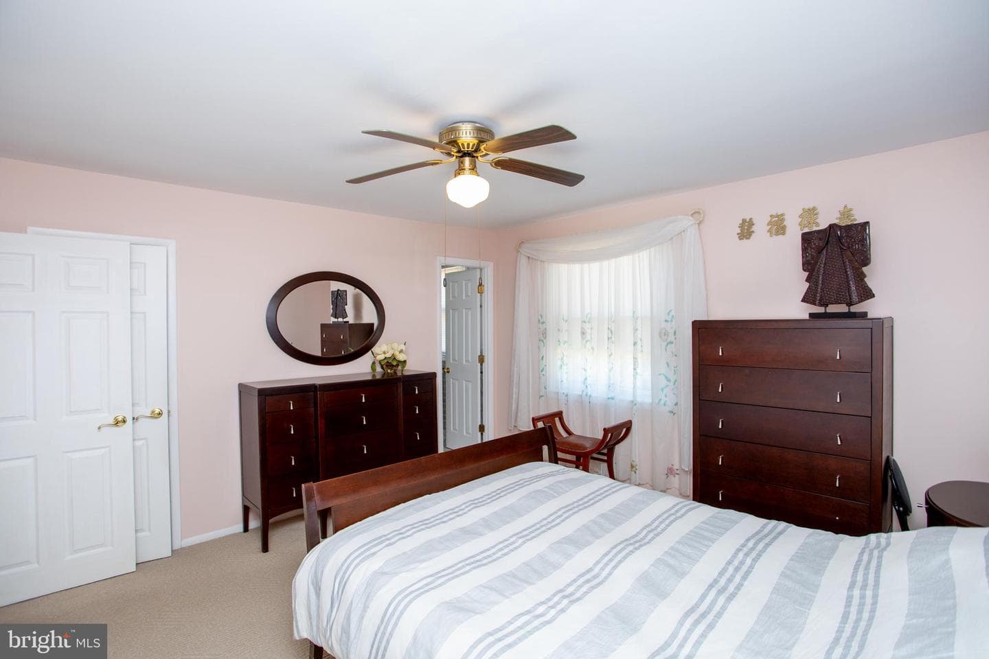 48 Hershel Street photo 30