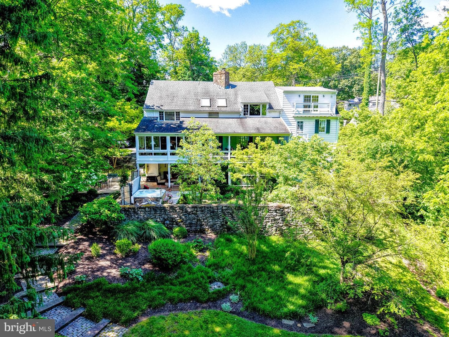 2885 Mill Road photo 4