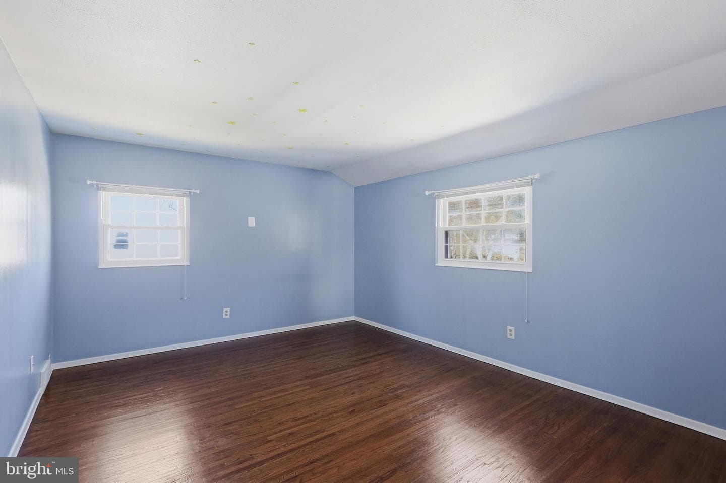 221 Valley Drive photo 38