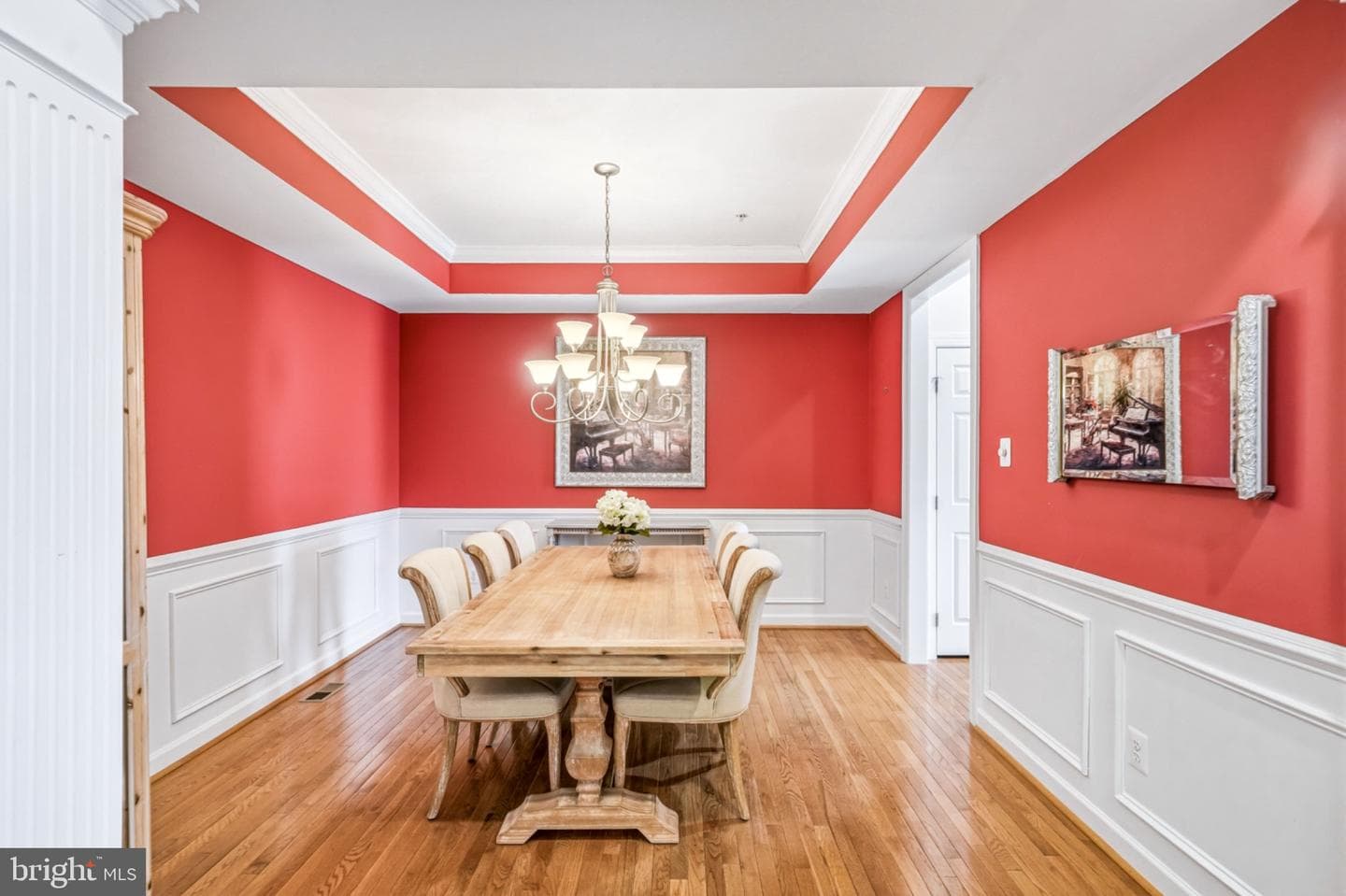 331 Village Way photo 12
