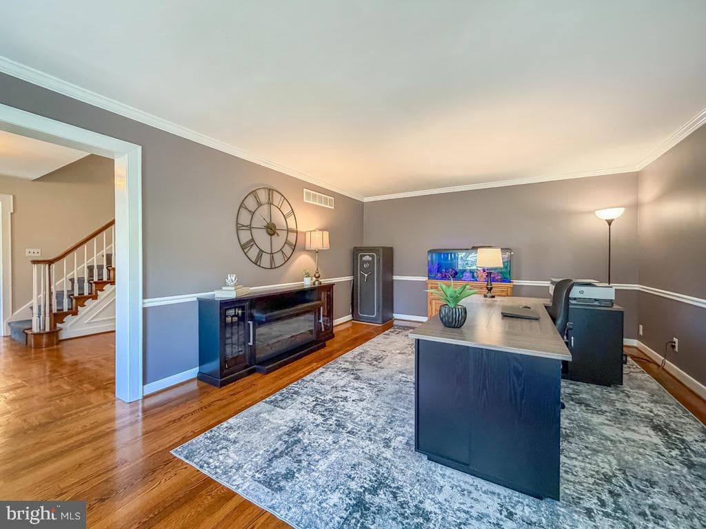 35 Matthew Circle photo 6