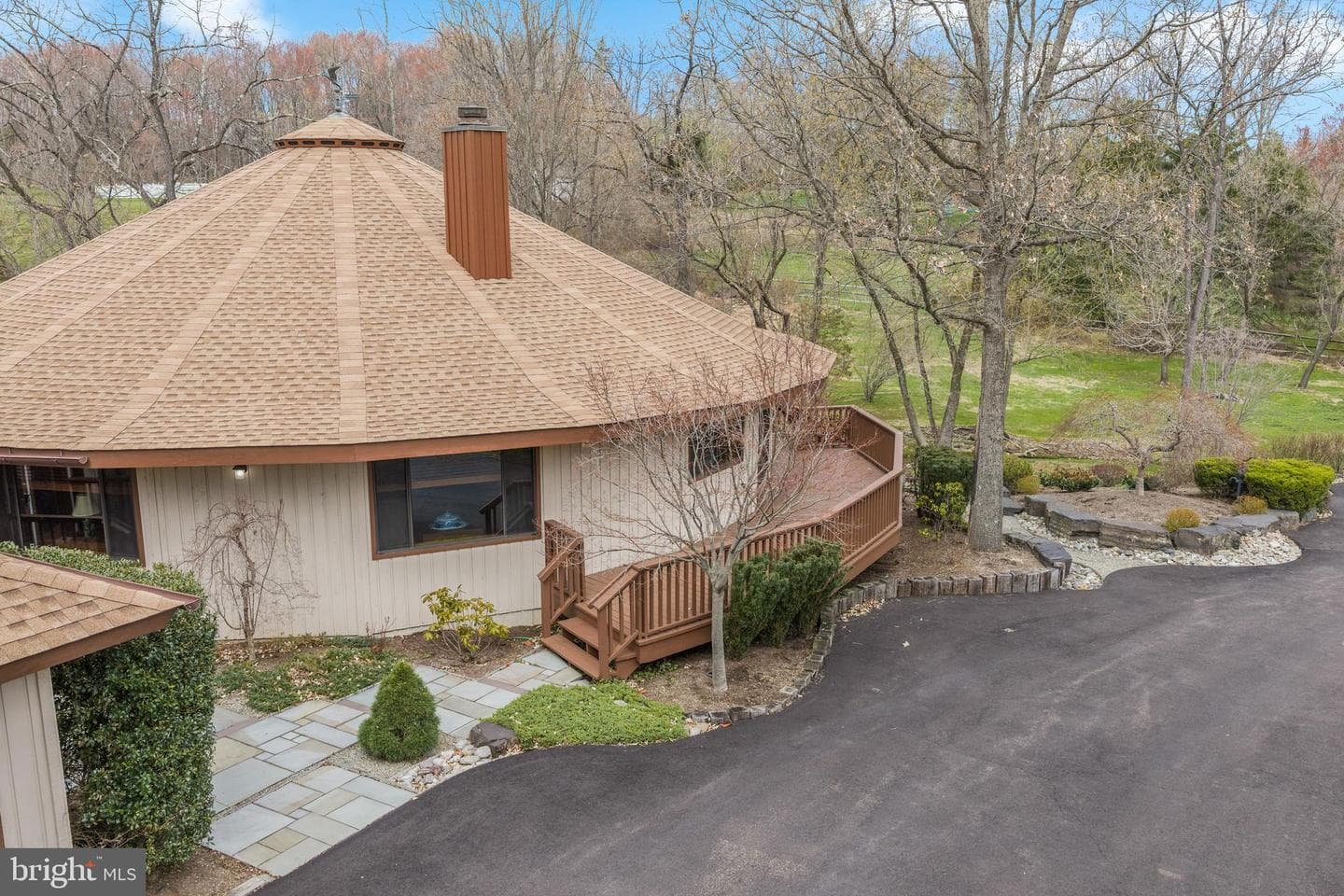 2119 S Sugan Road photo 45
