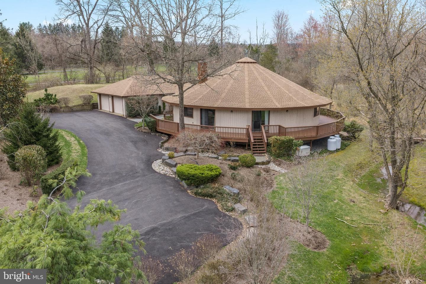 2119 S Sugan Road photo 48