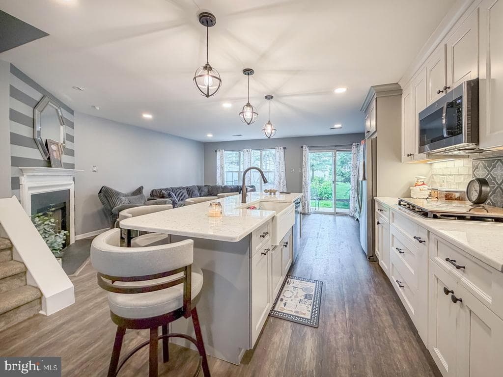 2203 Waterford Road photo 6