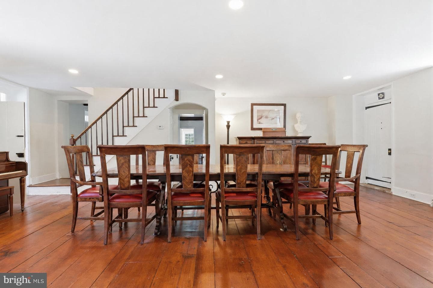 1682 Clydesdale Circle photo 13