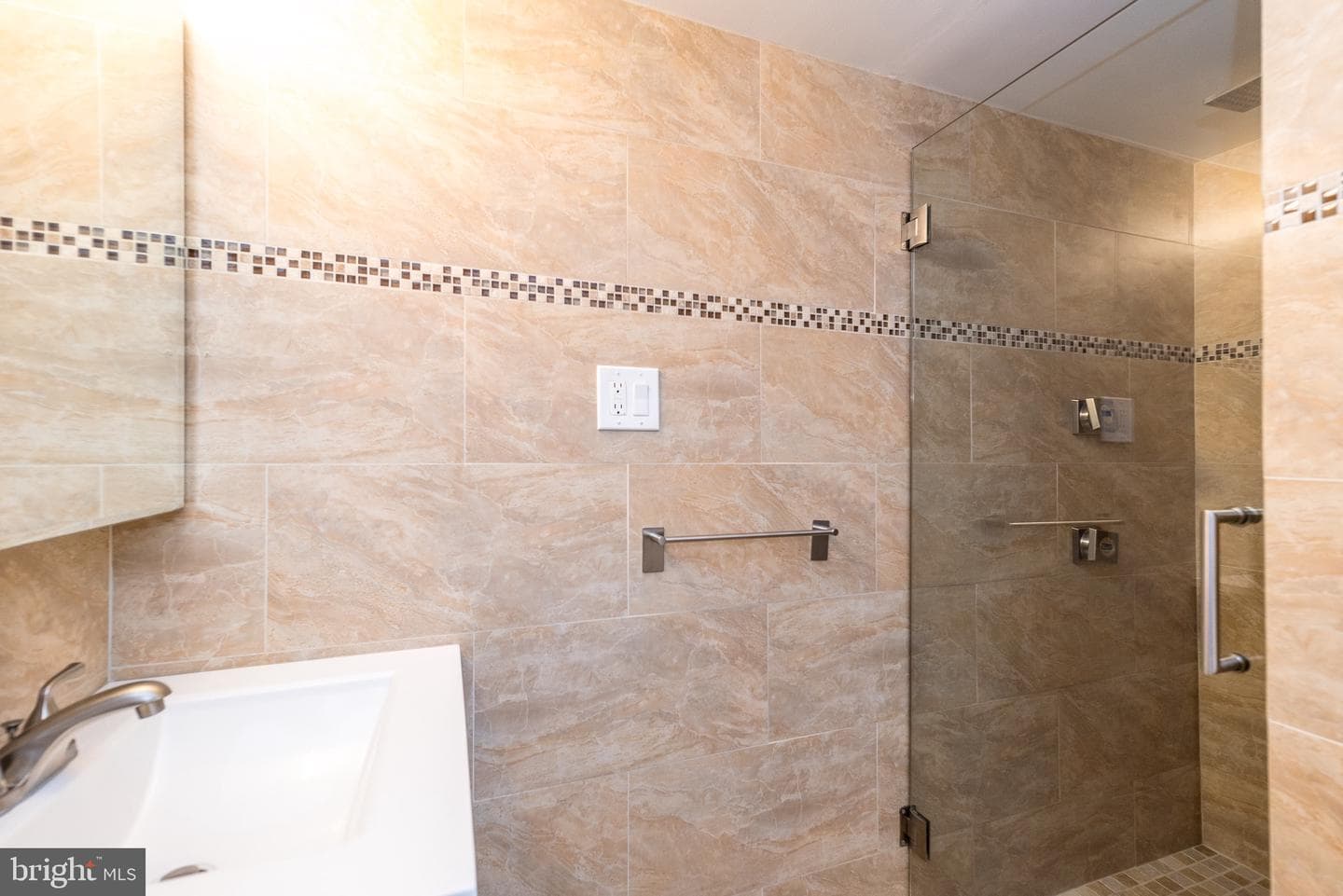 1630 Bonnie Brae Drive photo 10