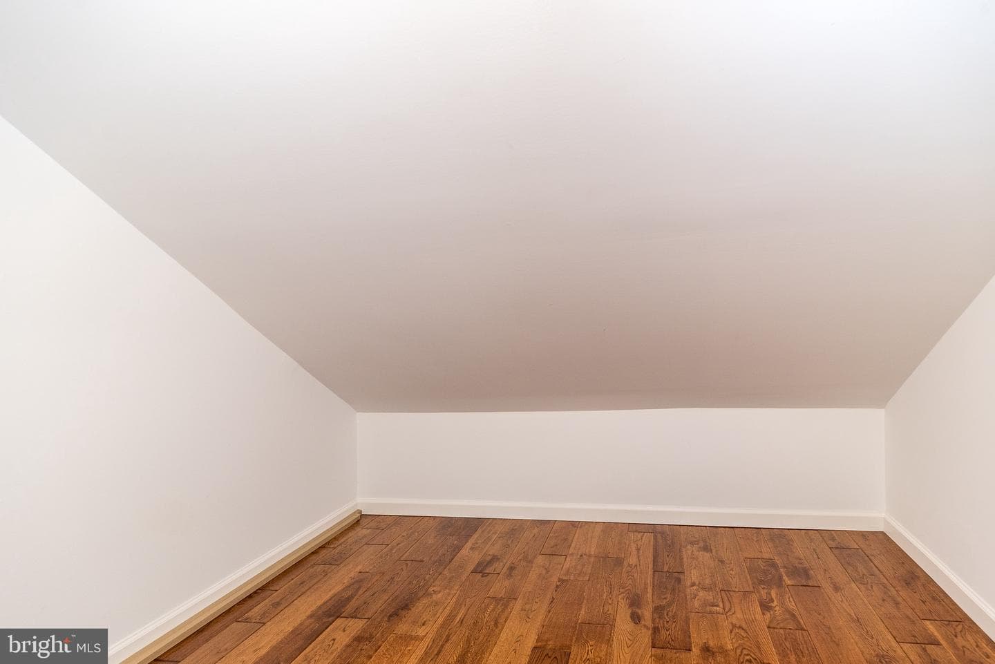 1630 Bonnie Brae Drive photo 5