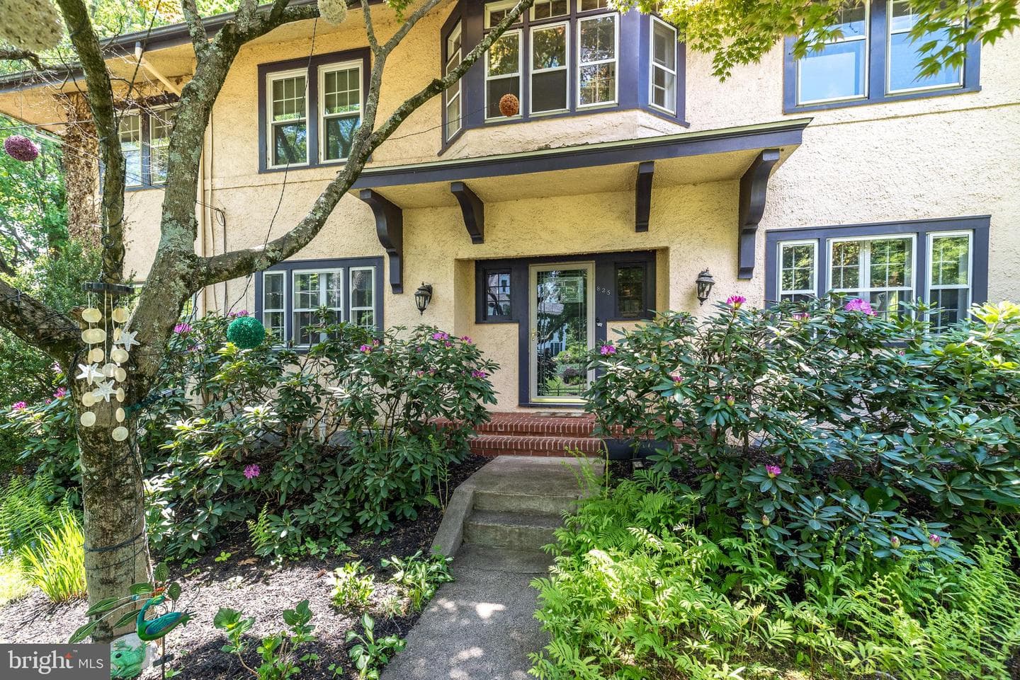 825 Highland Avenue photo 4