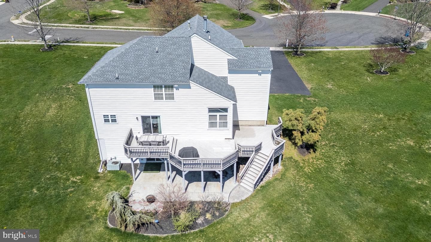 201 Summer Ridge Circle photo 10