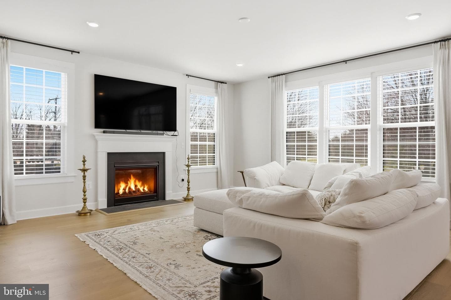 200 Mayfield Lane photo 18