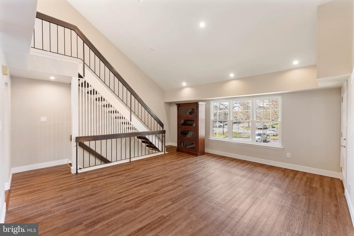 3206 Society Place photo 3