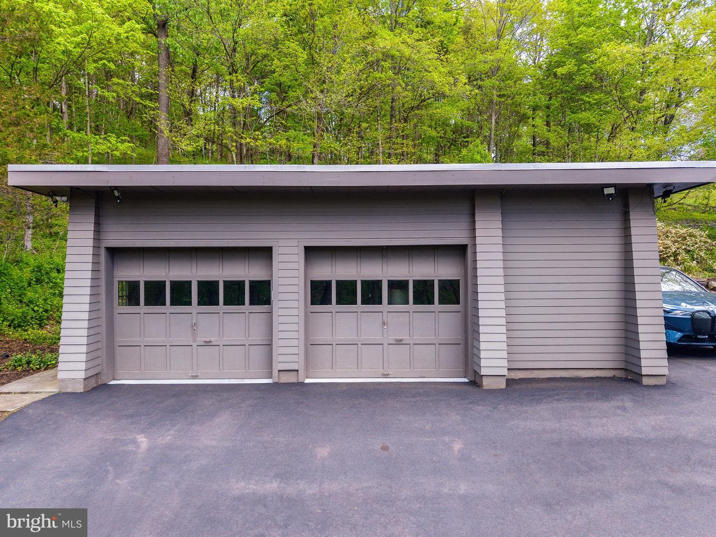 372 Brownsburg Road photo 56