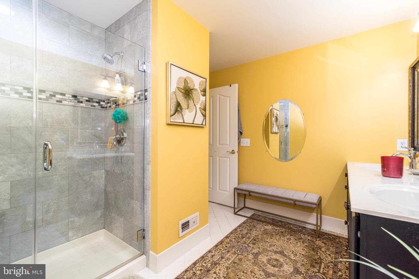 100 Reagan Drive photo 27