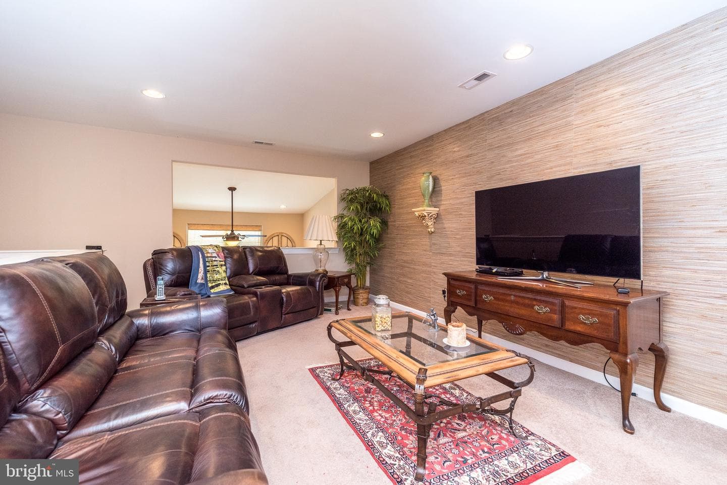 100 Reagan Drive photo 29