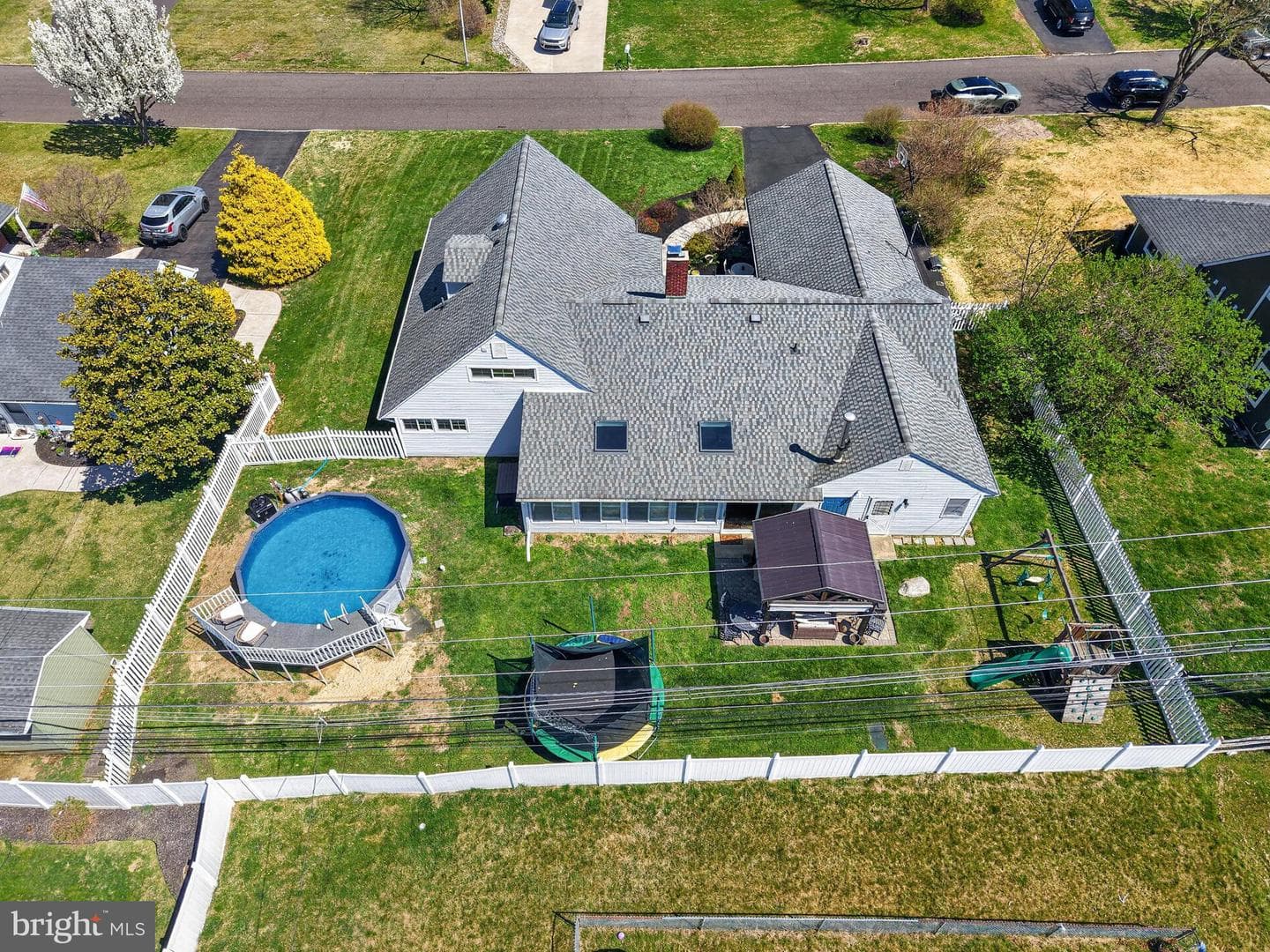 87 Flamehill Road photo 48