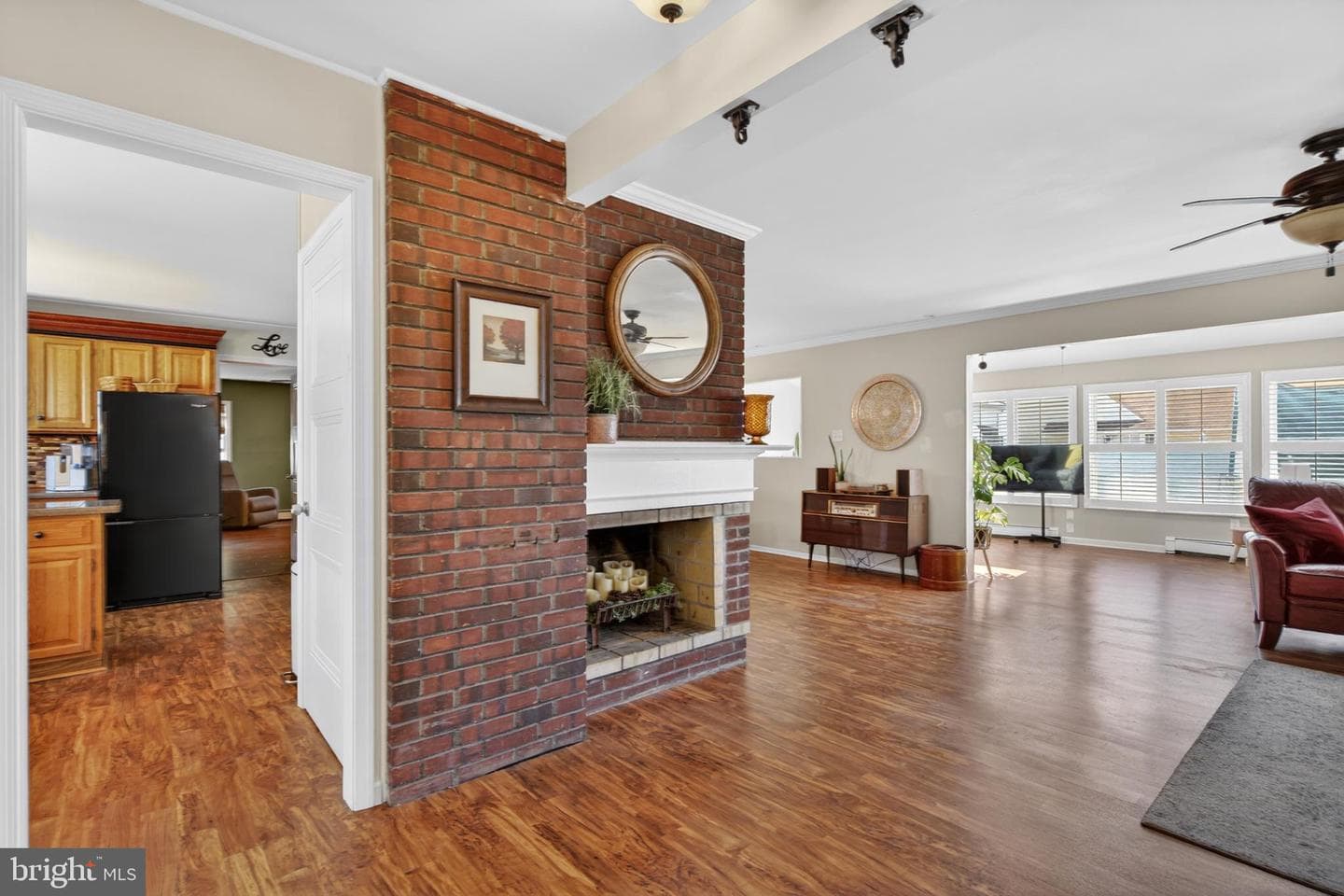 87 Flamehill Road photo 5