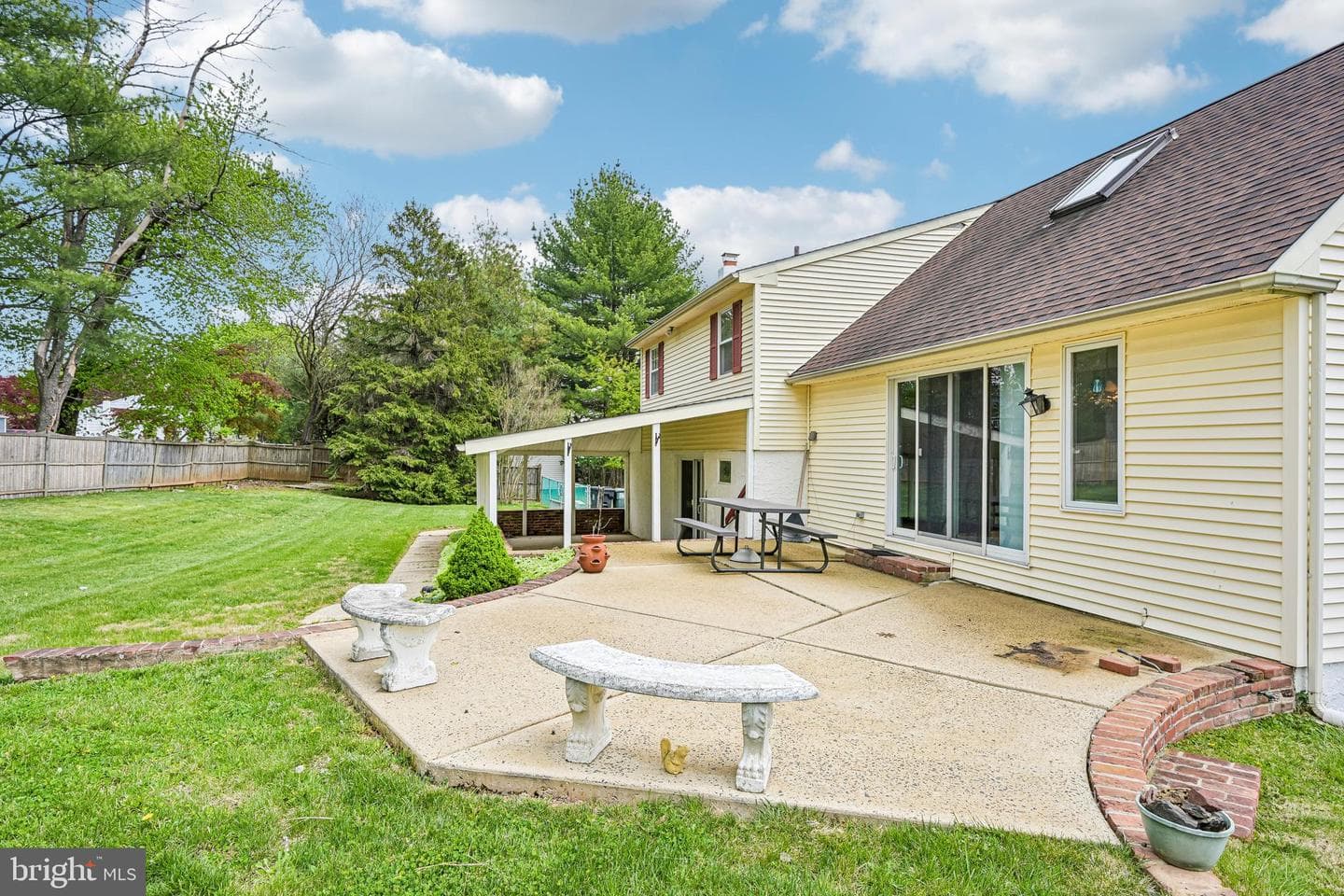 77 Wren Drive photo 36
