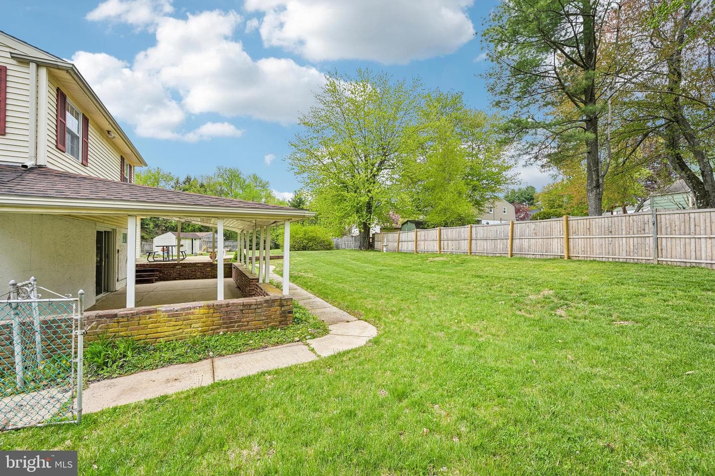 77 Wren Drive photo 45