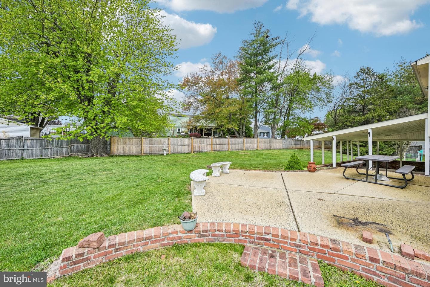 77 Wren Drive photo 47