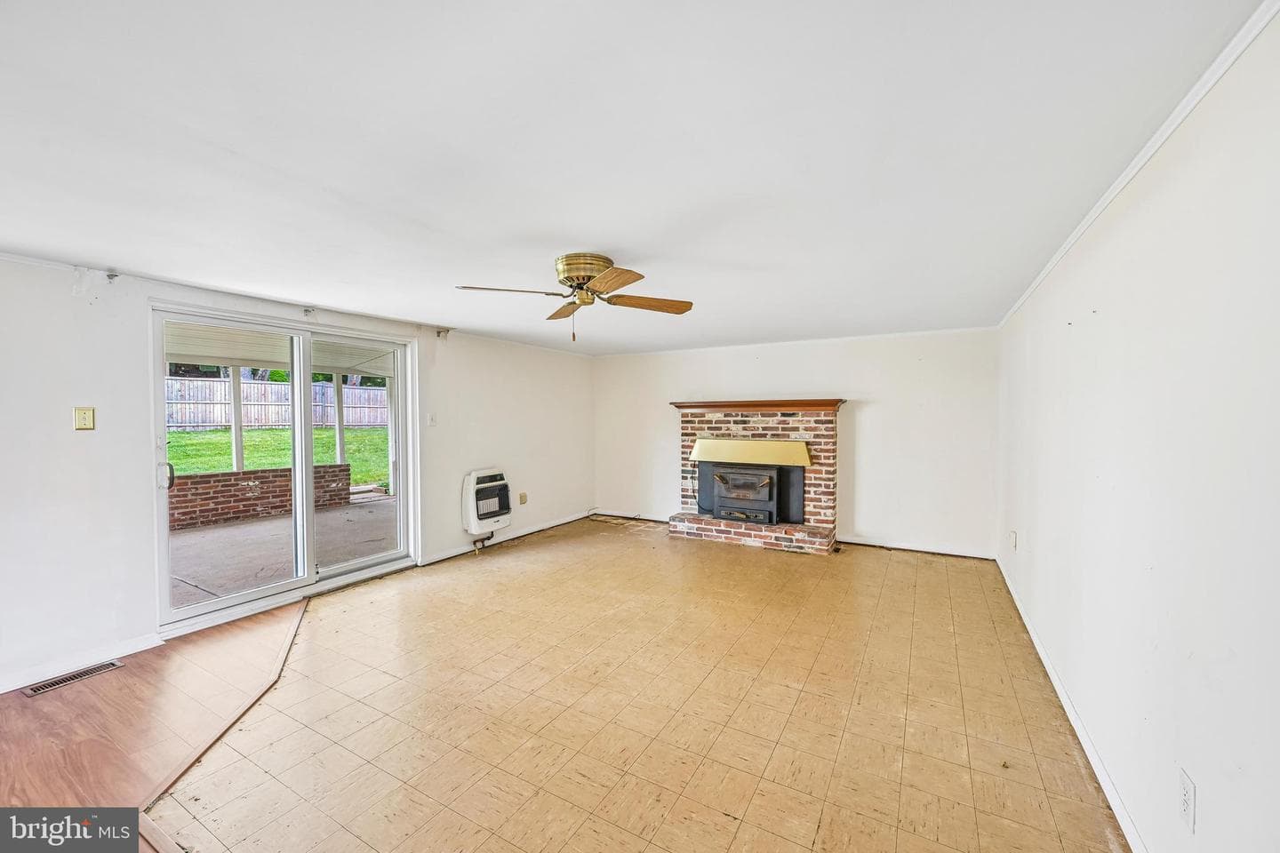 77 Wren Drive photo 6