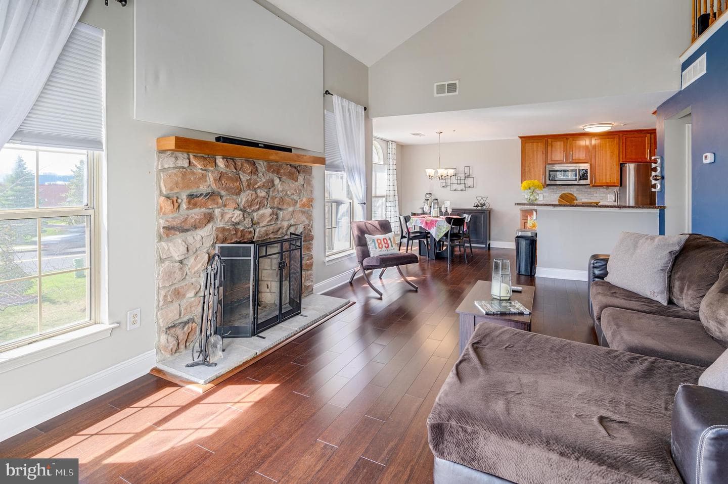 204 Remington Court photo 7