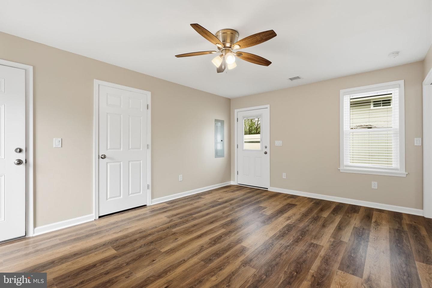 68 Tapered Oak Lane photo 29