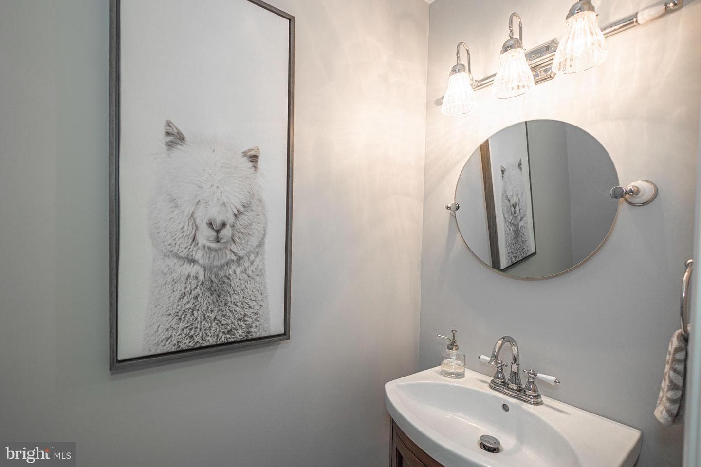 106 Spencer Road photo 23