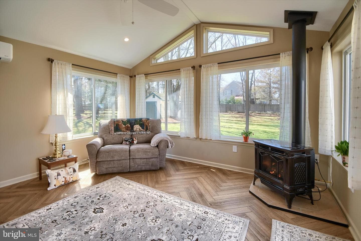 106 Gertrude Drive photo 44