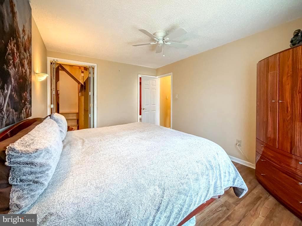 4016 Barry Court photo 25