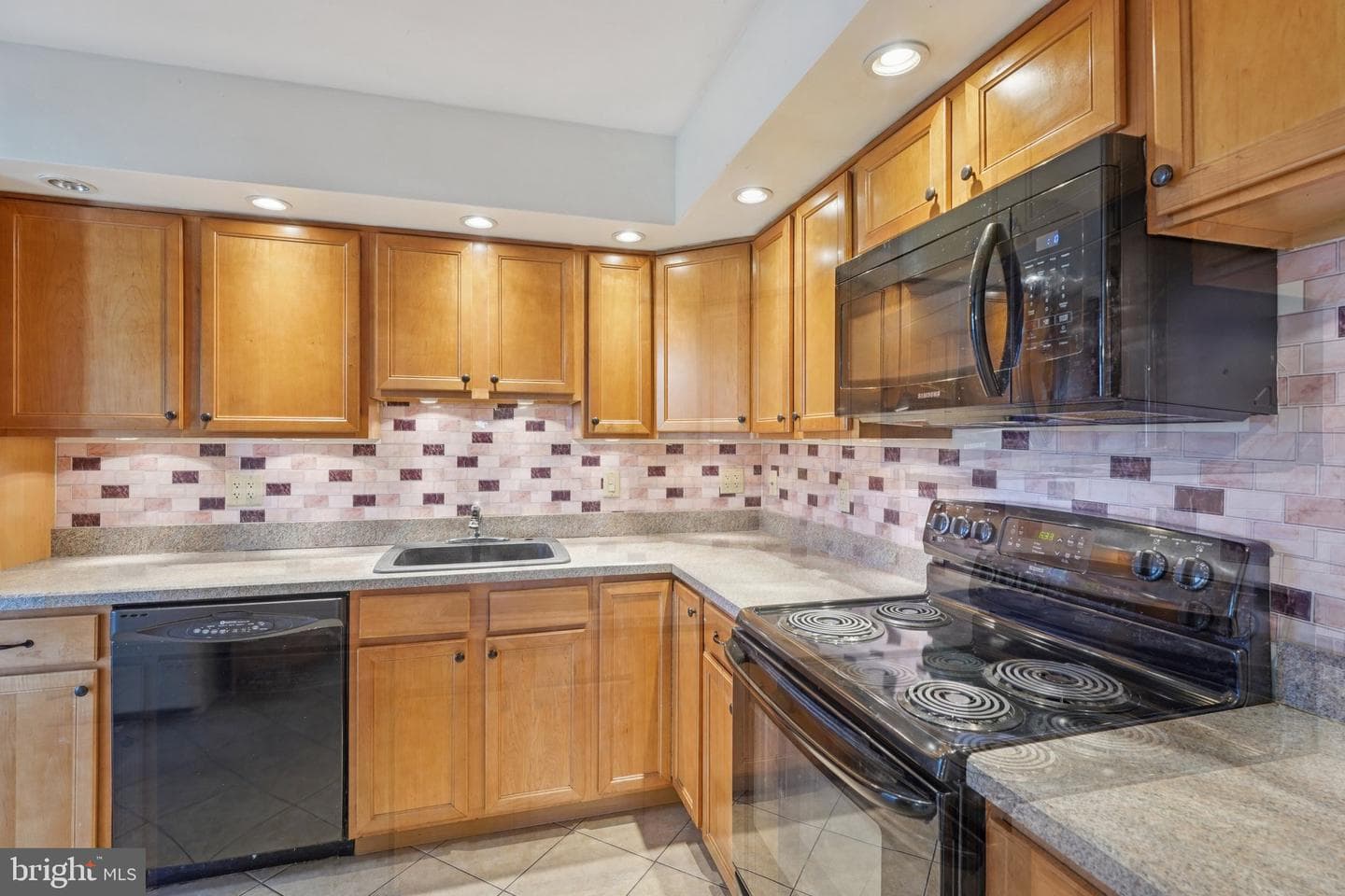 1575 W Street Road #327 photo 14