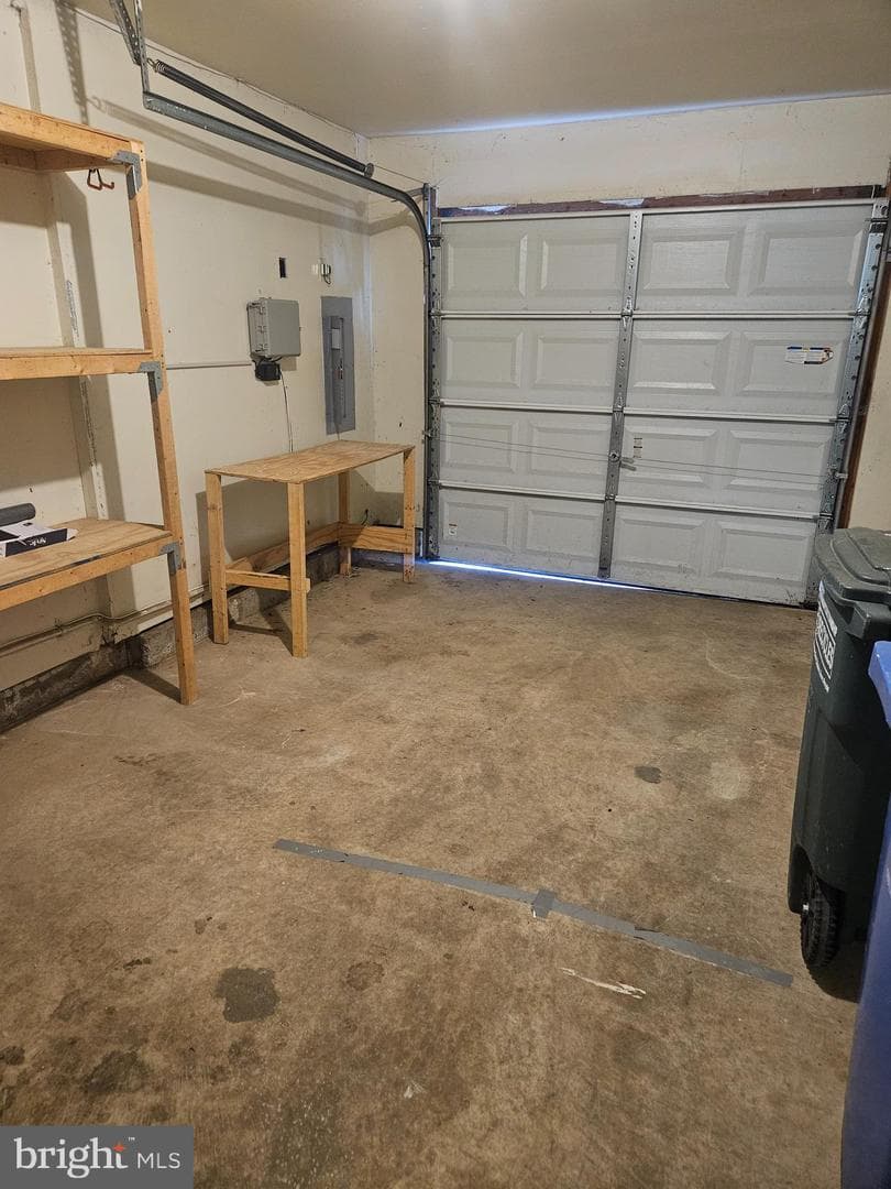 302 Independence Drive photo 5