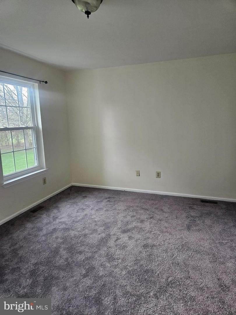 302 Independence Drive photo 8