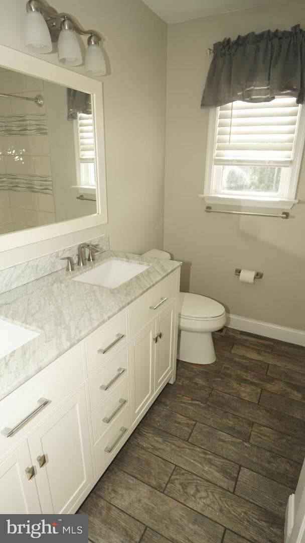 215 Durham Court photo 28