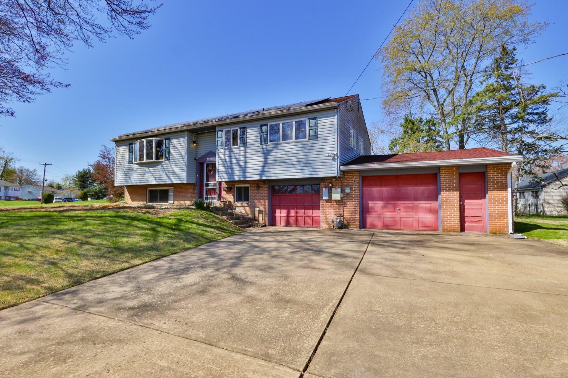 212 Lea Lane photo 9