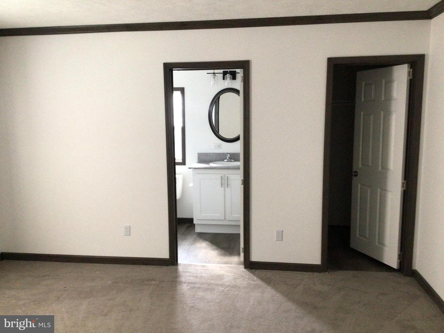 25 Kennedy Drive photo 11