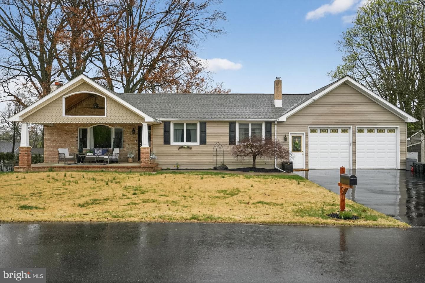 83 Hershel Street photo 1