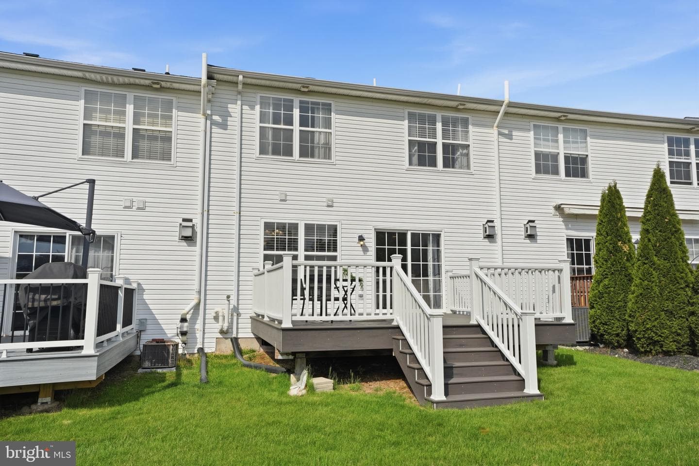 159 Hampshire Dr photo 28