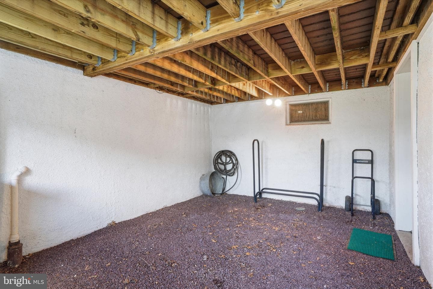 6270 Sterling Avenue photo 31
