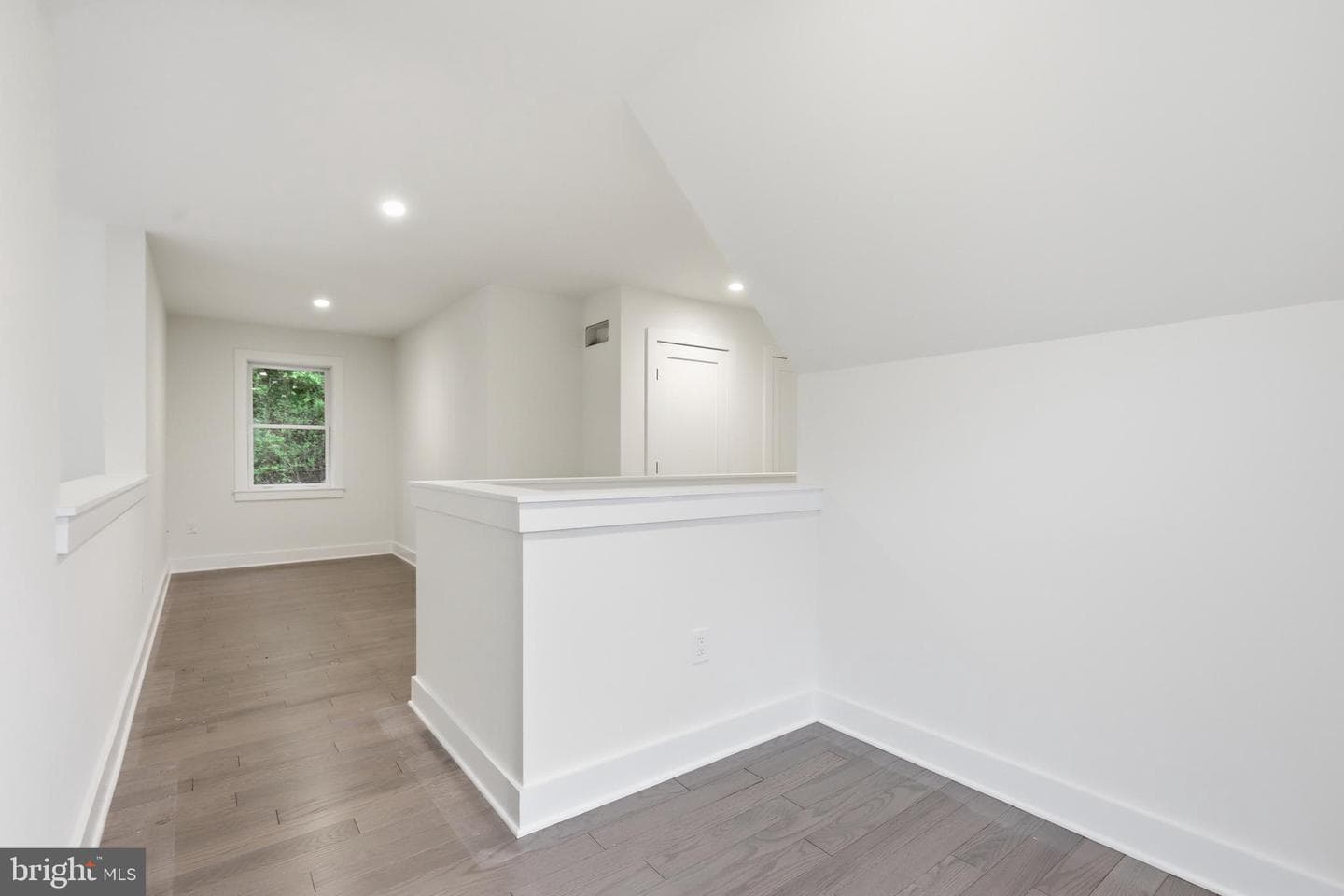 759 River Rd photo 42