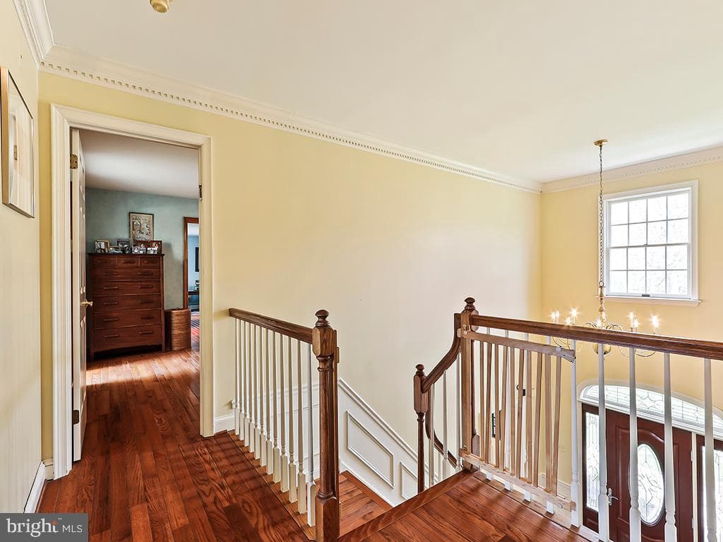 375 Sentinel Avenue photo 42