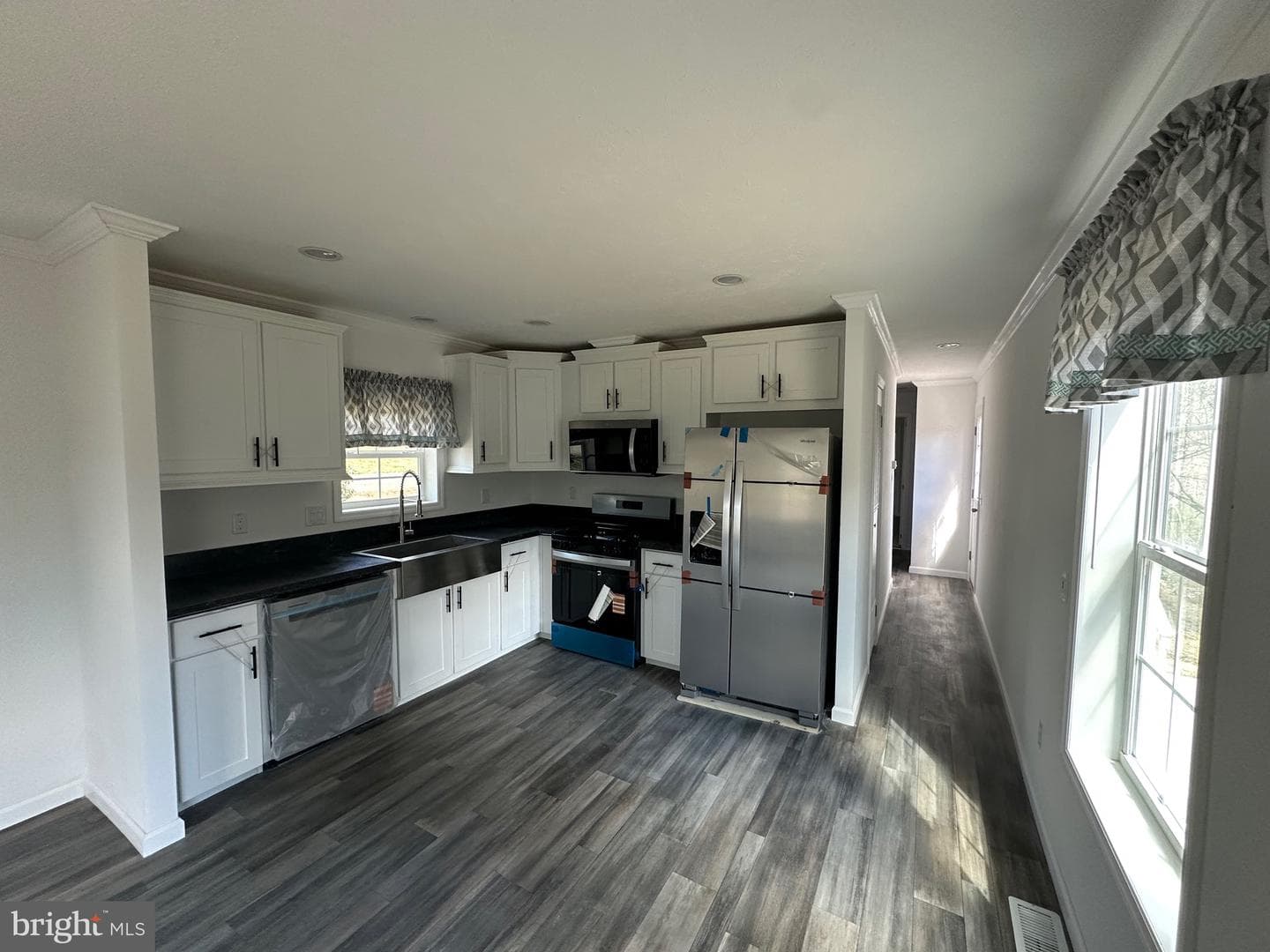 8 Ash Lane photo 4