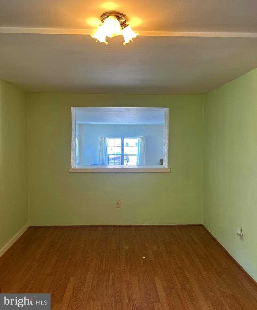 304 W Spruce Street photo 6