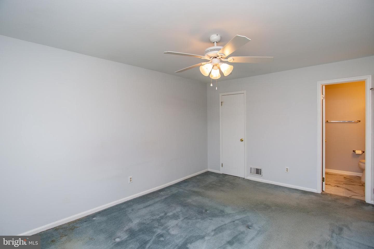 5017 Hopkins Court photo 22