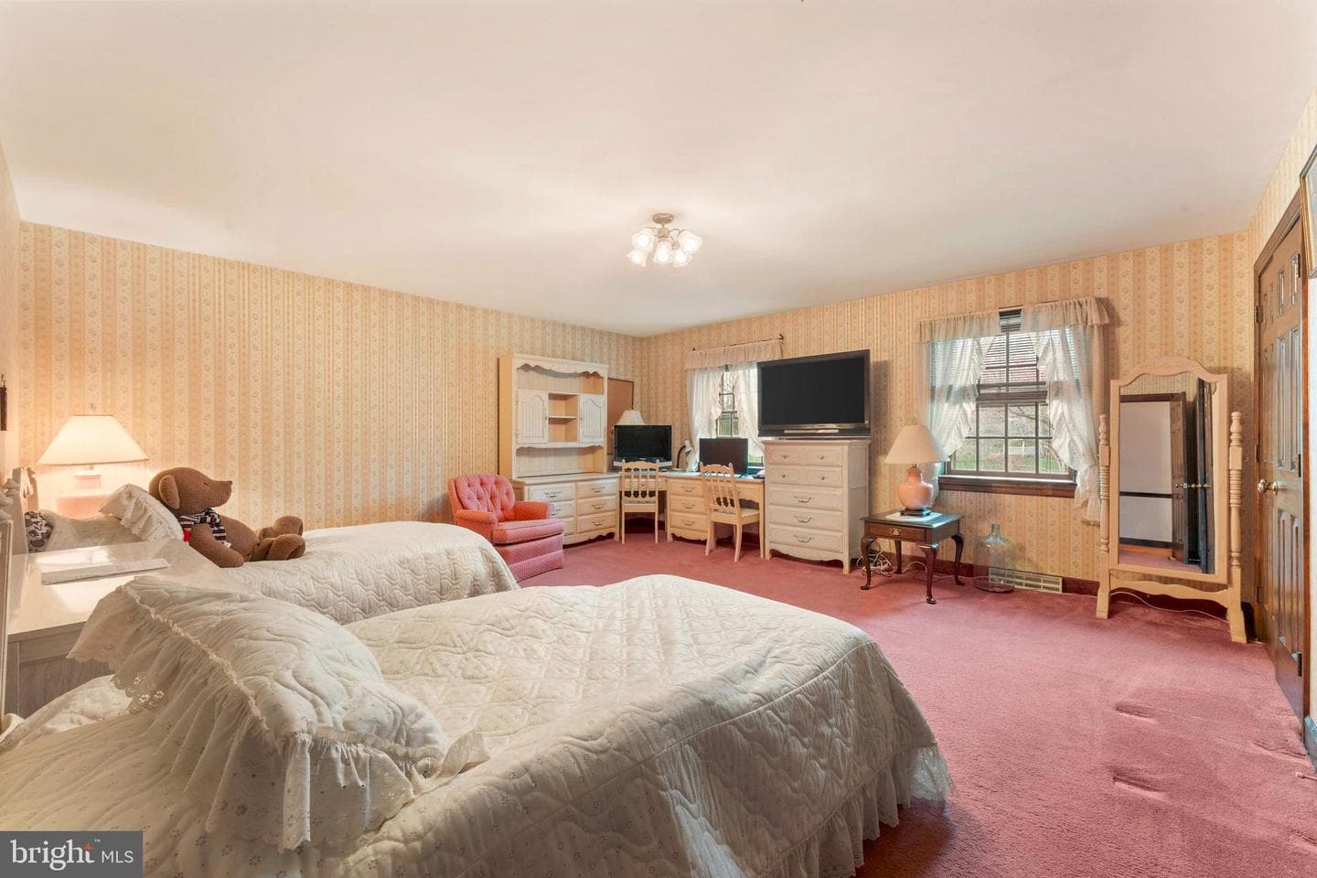 111 Cedar Glen Drive photo 41