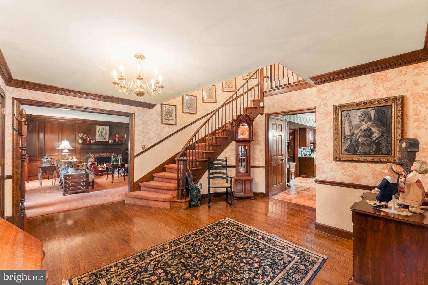 111 Cedar Glen Drive photo 6