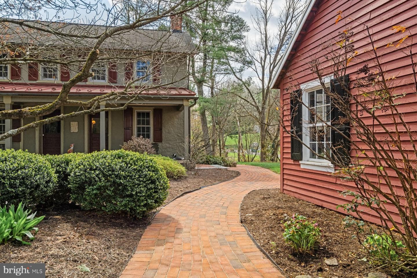 64 Valley Drive photo 3