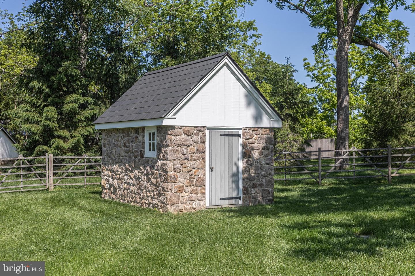 2101 Street Road photo 95