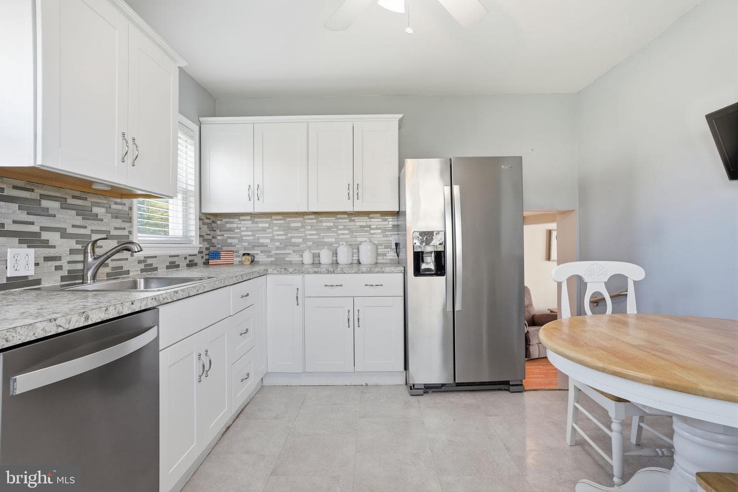 1615 Pleasant Drive photo 10