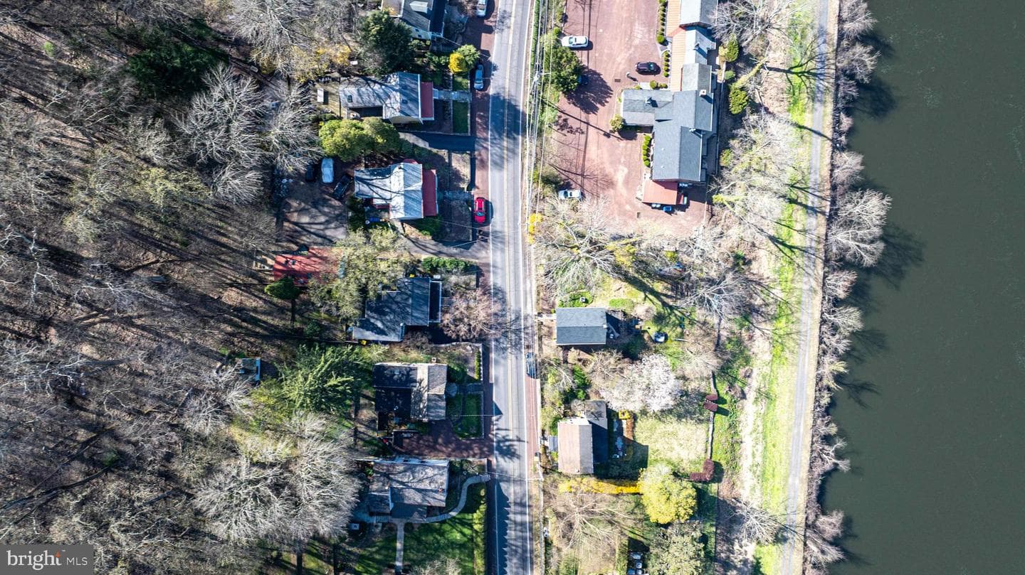 3673 River Rd photo 6